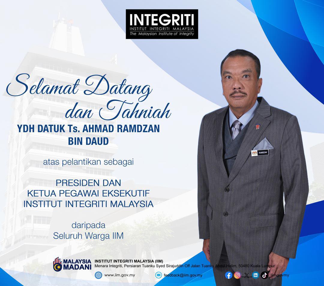 YDH Datuk Ts. Ahmad Ramdzan bin Daud