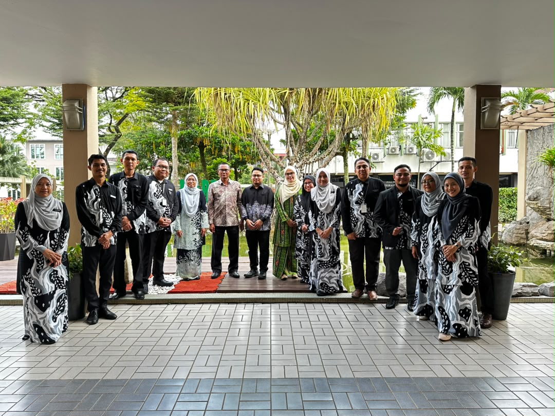 SESI PENILAIAN LAPANGAN SISTEM PENGURUSAN INTEGRITI DAN GOVERNANS (SPINE) BERSAMA-SAMA INSTITUT PENYELIDIKAN DAN KEMAJUAN PERTANIAN MALAYSIA (MARDI)