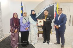 Kunjungan hormat ke Jabatan Kemajuan Islam Malaysia (JAKIM)