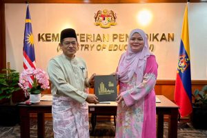 Kunjungan hormat ke atas Ketua Setiausaha Kementerian Pendidikan (KPM)
