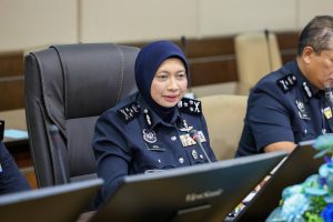 KUNJUNGAN HORMAT INSTITUT INTEGRITI MALAYSIA KE JABATAN INTEGRITI DAN PEMATUHAN STANDARD (JIPS), PDRM