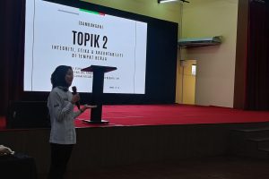 Ceramah bertajuk Integriti, Etika dan Akauntabiliti di Tempat Kerja bersempena Program Psikologi dalam Integriti anjuran Jabatan Wanita dan Keluarga Sarawak (JWKS)